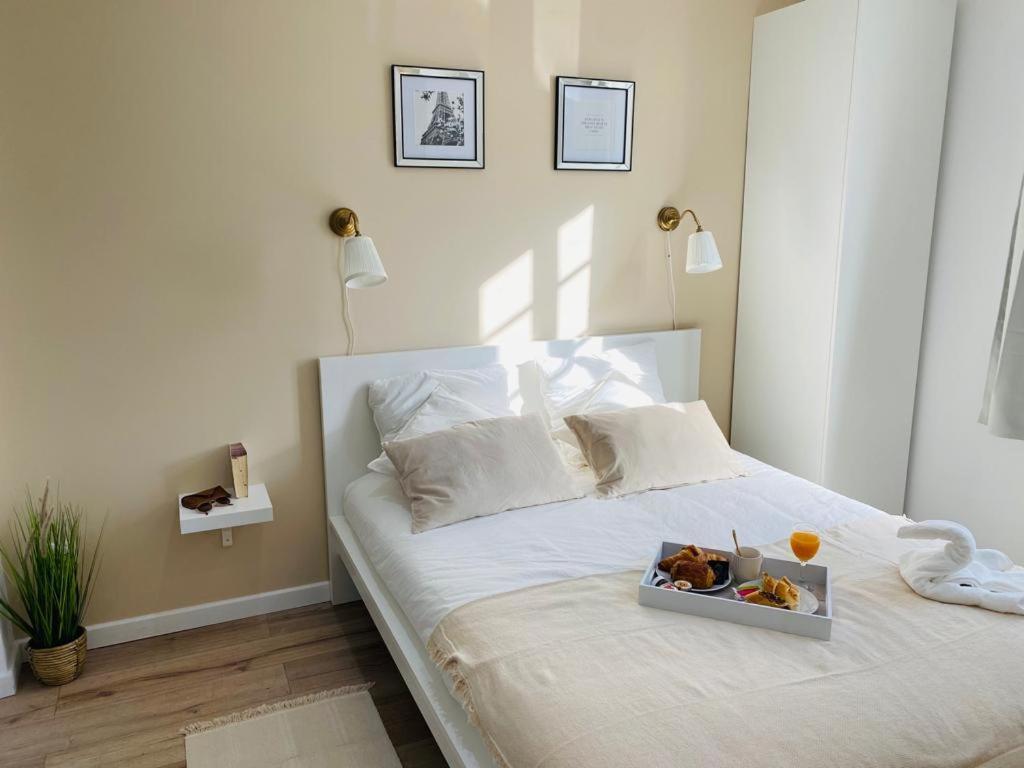 Studio Cosy En Plein Coeur De Soissons Apartment Ngoại thất bức ảnh