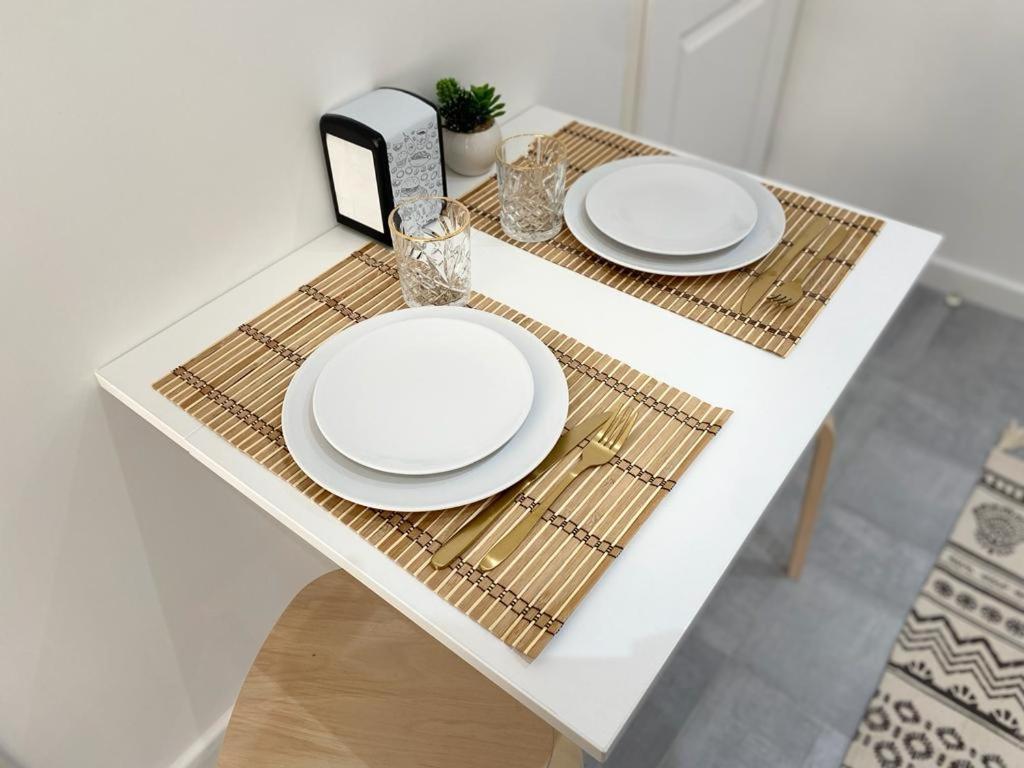 Studio Cosy En Plein Coeur De Soissons Apartment Ngoại thất bức ảnh